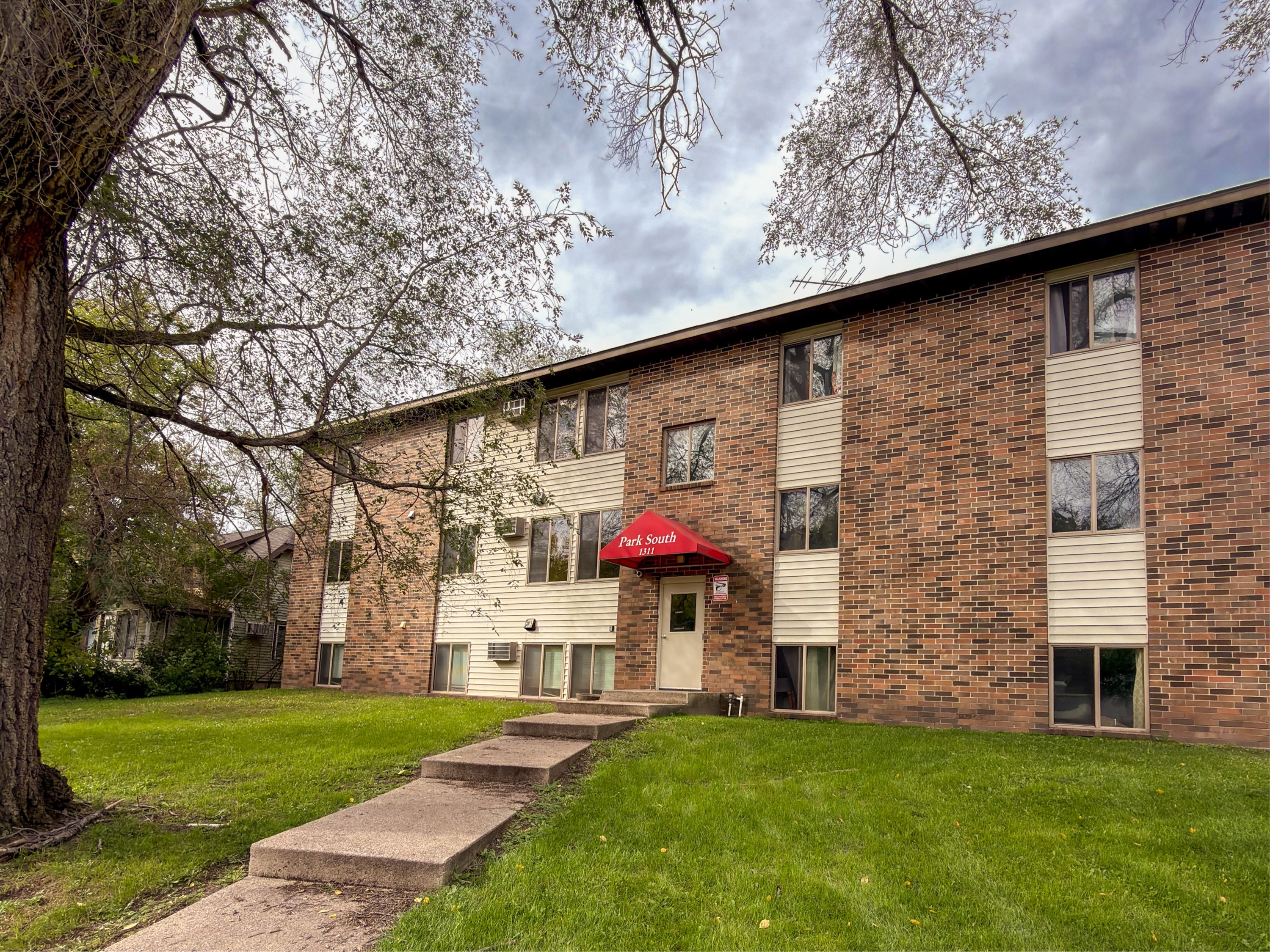 Property thumbnail image