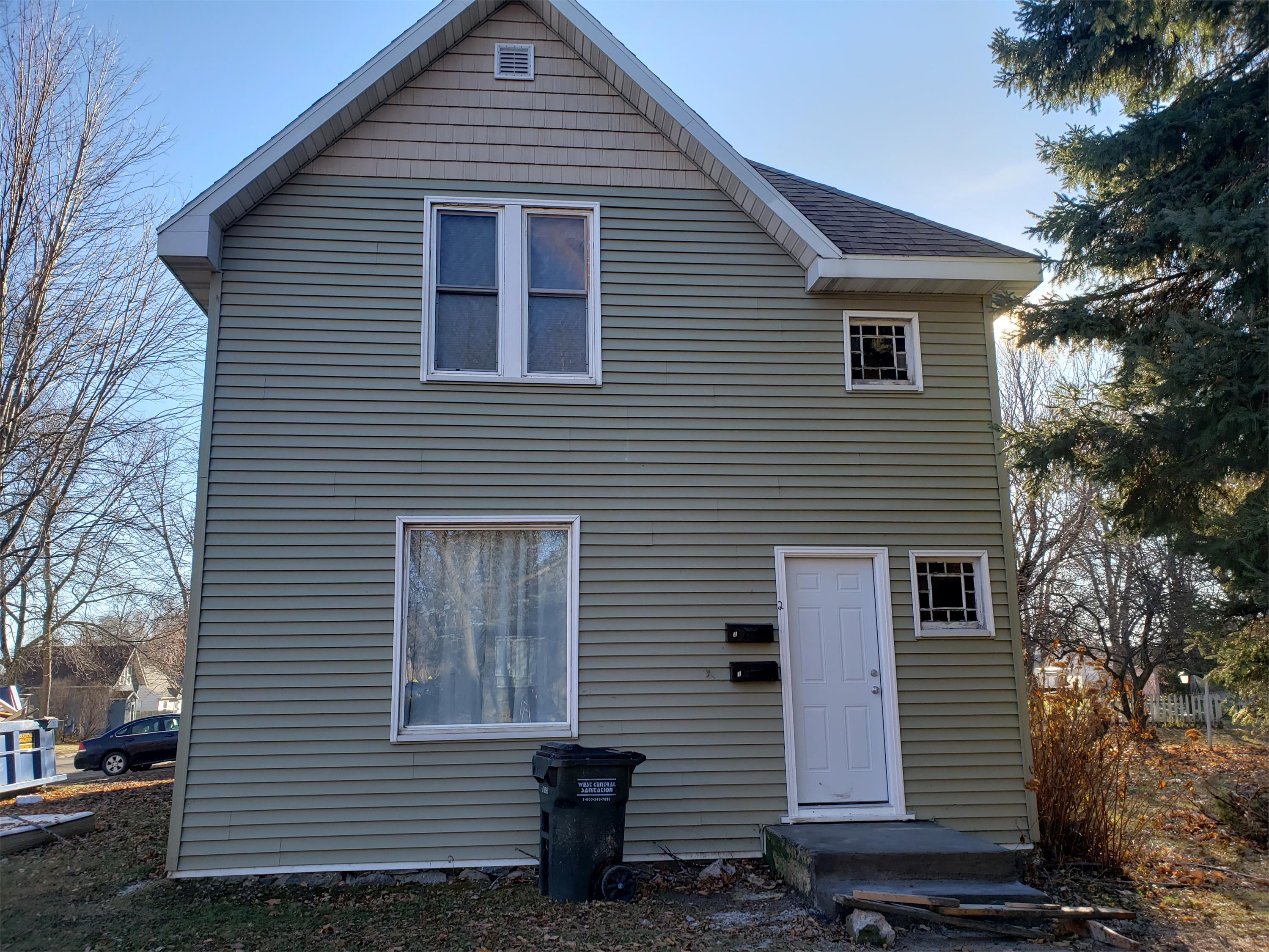 320 Augusta Avenue Southeast - 2
