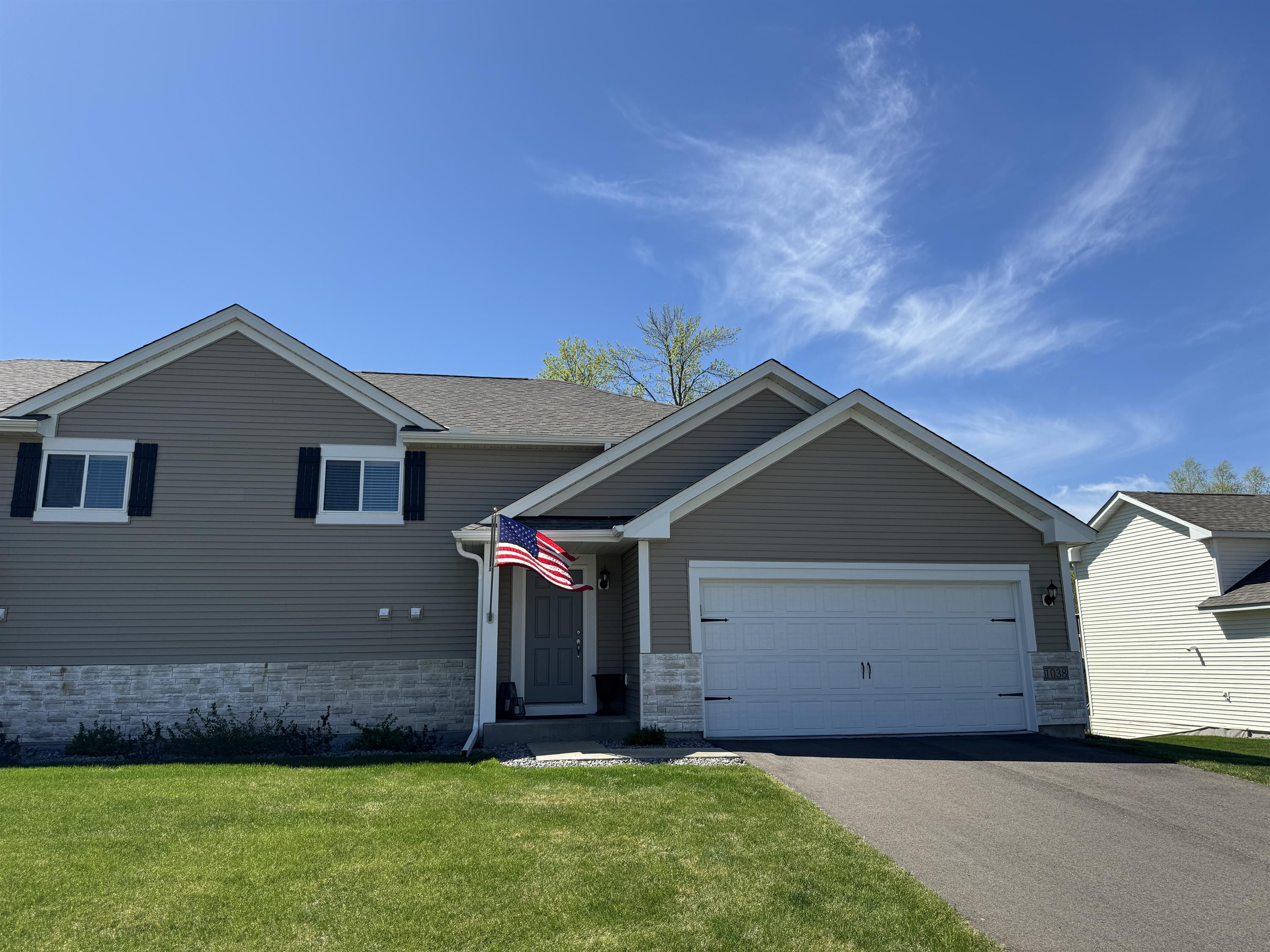 1038 White Tail Lane