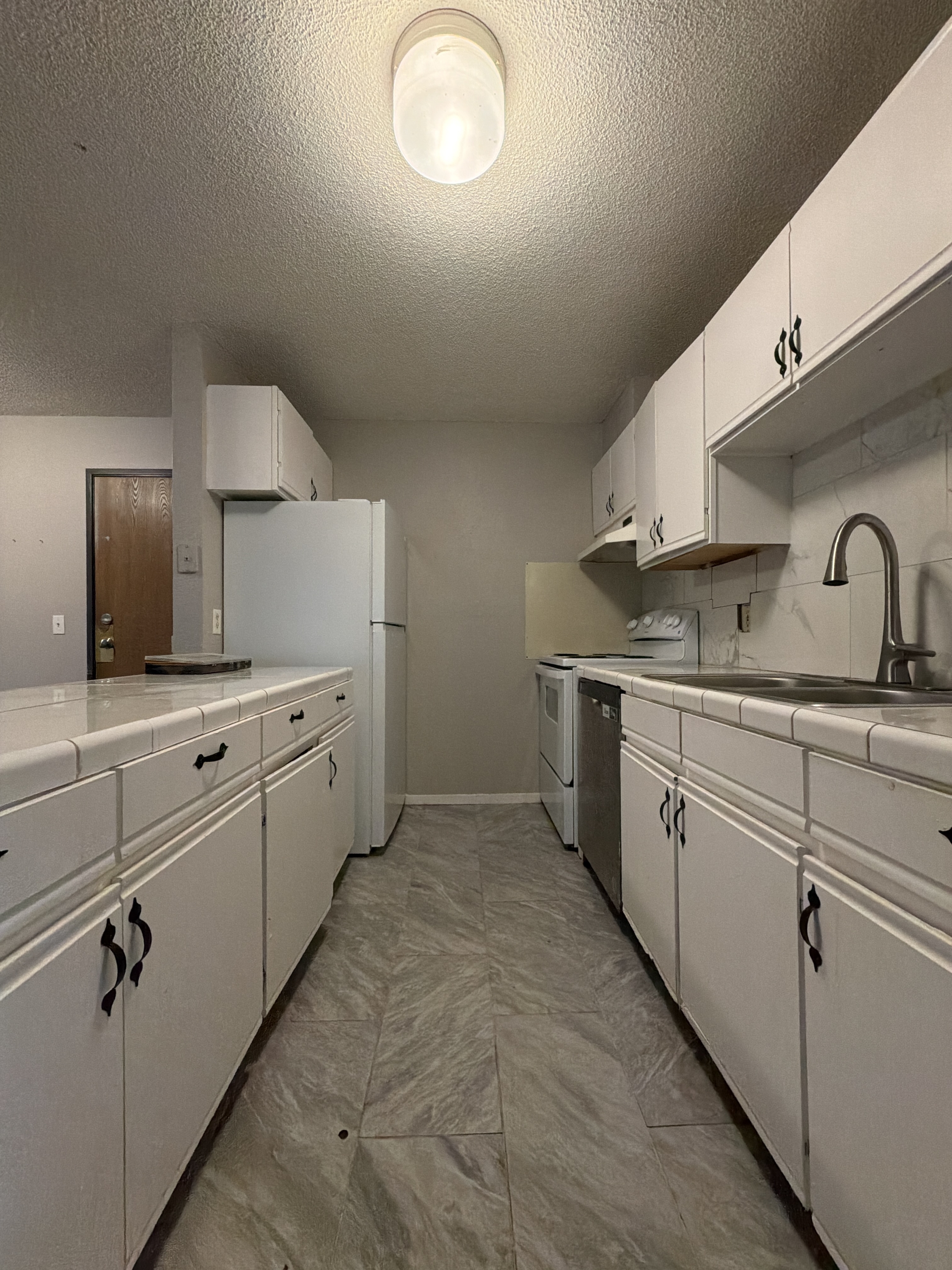 1120 9th Ave S Apt 101